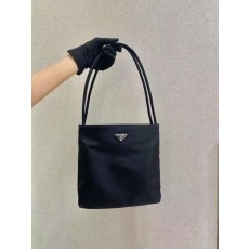 프라다 포코노 빈티지 B6243 스몰 토트백 22x23x5cm