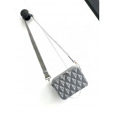 디올 숄더 스트랩 파우치 CD 다이아몬드 2ESBC119DCO 17x12.5x5cm