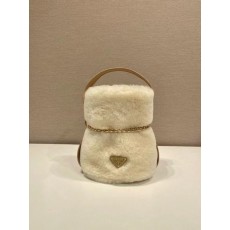 프라다 1BE088 양모 14x20x15cm