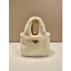 프라다 1BA349 양모18x15.5x10cm