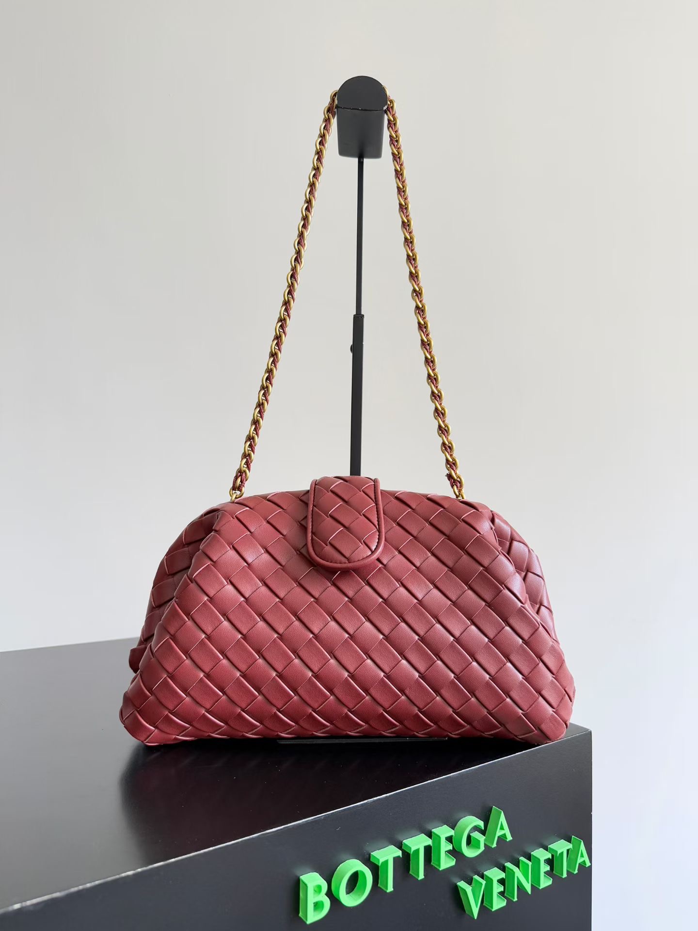 보네가베네타 체인클러치 785807 31.5x16.5x11cm